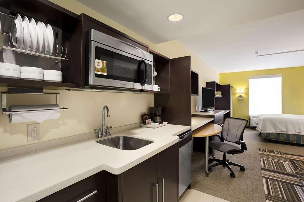 Home2 Suites By Hilton Greensboro Airport, Nc Номер фото